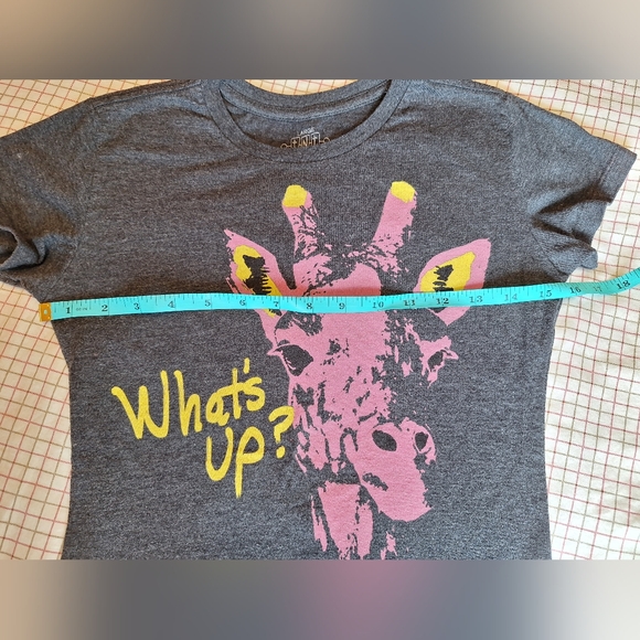 Giraffe t-shirt - Picture 3 of 5